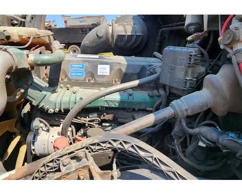  Volvo D13 Engine Assembly #