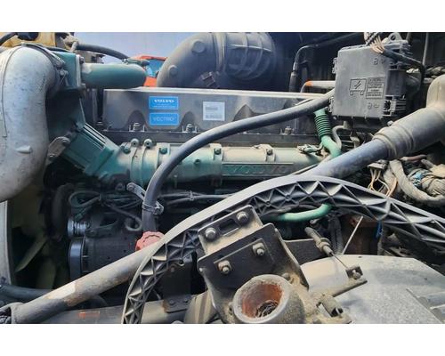  Volvo D13 Engine Assembly #