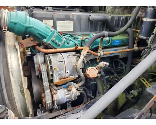 volvo-ved12-engine-assembly #1449337