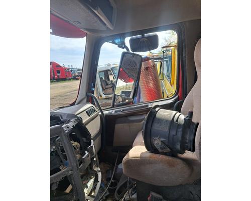 VOLVO VHD Cab or Cab Mount