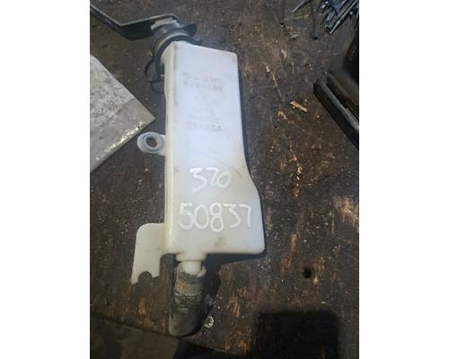 VOLVO VNL200 Windshield Washer Reservoir