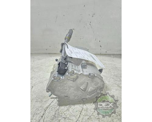 2025 VOLVO VNL660 Air Conditioner Compressor