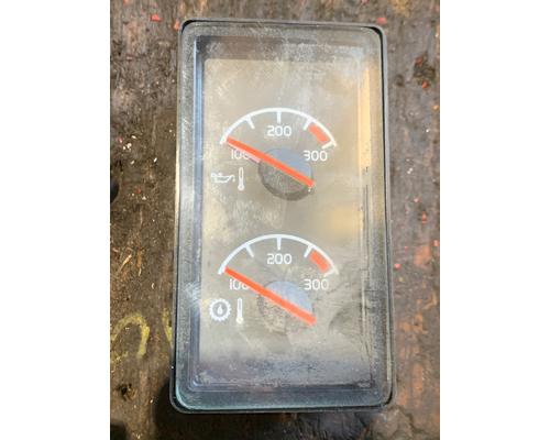 VOLVO VNL780 Dash Panel