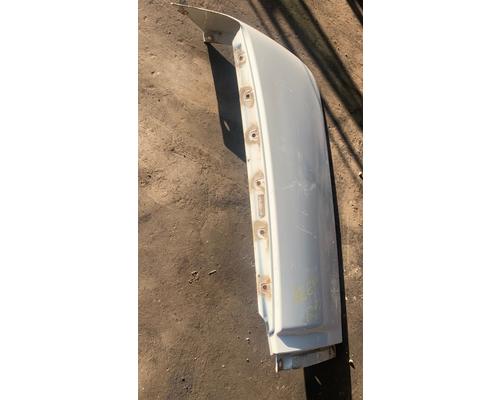 VOLVO VNL780 Side Fairing