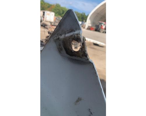 VOLVO VNL780 Side Fairing