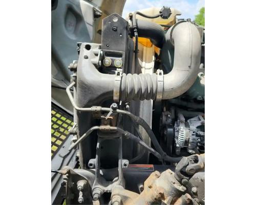  Volvo VNL AC Condensor #