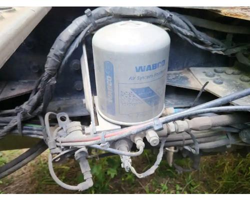  Volvo VNL Air Dryer #
