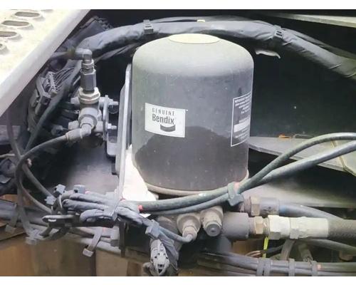  Volvo VNL Air Dryer #