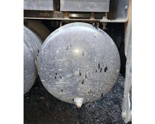  Volvo VNL Air Tank #
