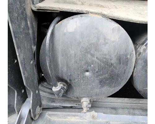  Volvo VNL Air Tank #