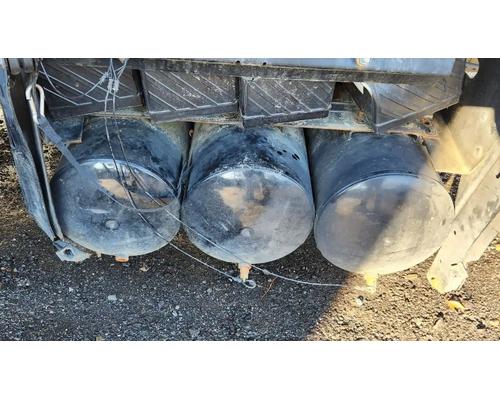 Volvo VNL Air Tank # Volvo VNL Air Tank #