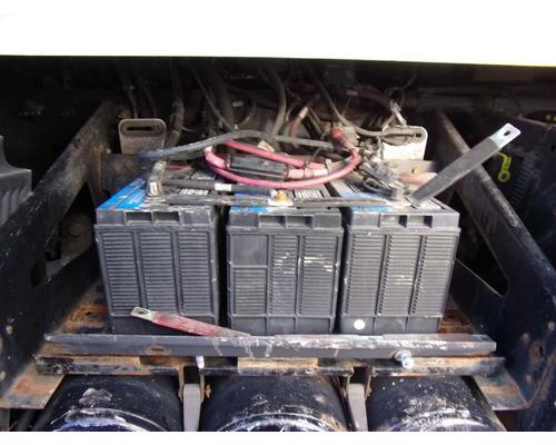 Volvo VNL Battery Box # Volvo VNL Battery Box #