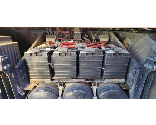  Volvo VNL Battery Box #