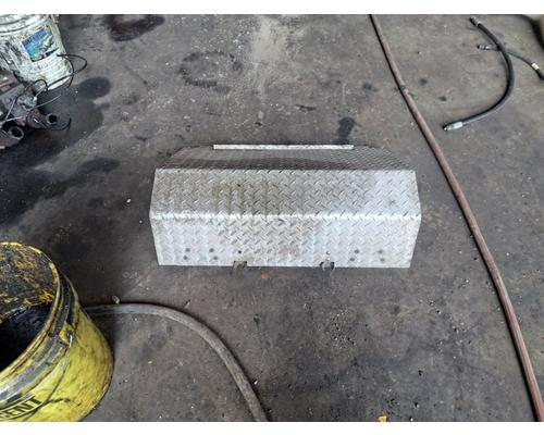 VOLVO VNL Battery Box Cover