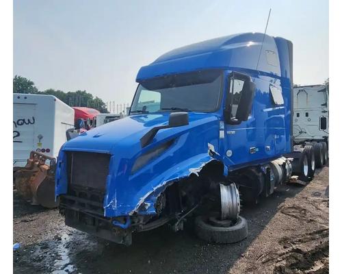 volvo-vnl-cab #1351990