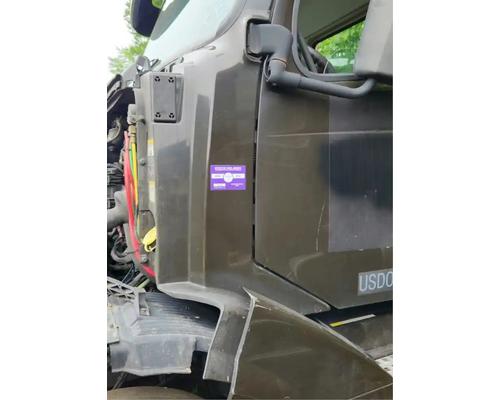 Volvo VNL Cowl # Volvo VNL Cowl #