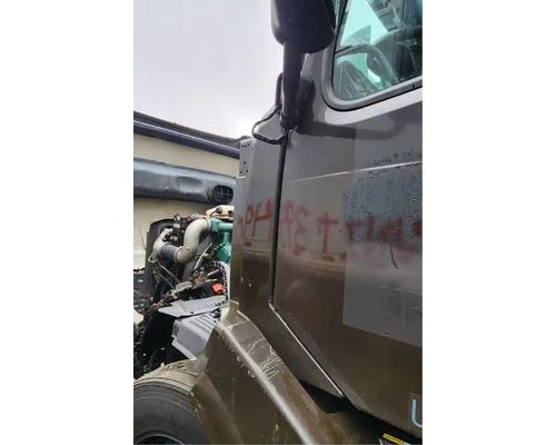 Volvo VNL Cowl # Volvo VNL Cowl #