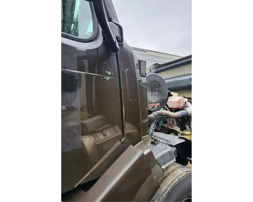 Volvo VNL Cowl # Volvo VNL Cowl #
