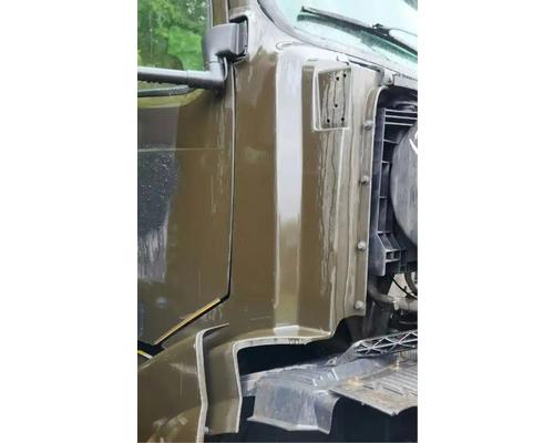  Volvo VNL Cowl #
