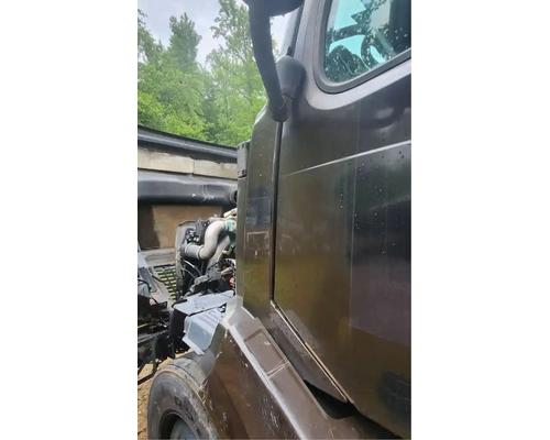 Volvo VNL Cowl # Volvo VNL Cowl #
