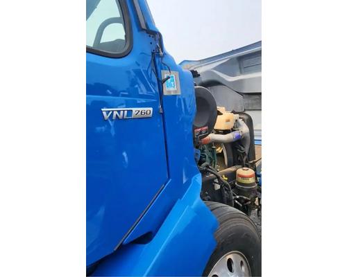  Volvo VNL Cowl #