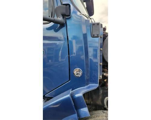 volvo-vnl-cowl #1426857