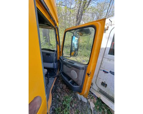 VOLVO VNL Cab or Cab Mount