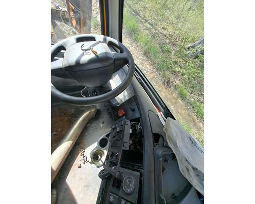 VOLVO VNL Cab or Cab Mount