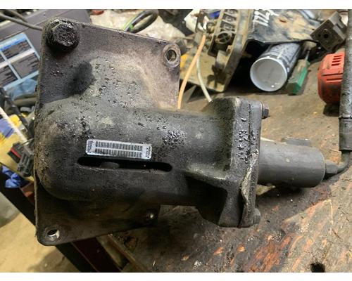 VOLVO VNL Clutch Slave Cylinder