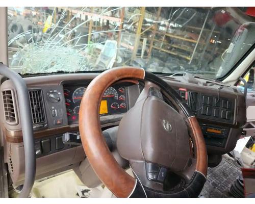  Volvo VNL Dash Assembly #