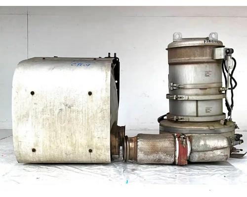  Volvo VNL DPF - Diesel Particulate Filter #