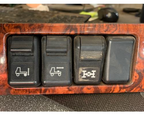 VOLVO VNL Dash Panel