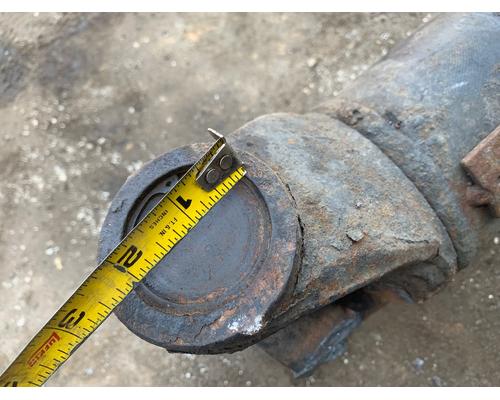 VOLVO VNL Drive Shaft, Front