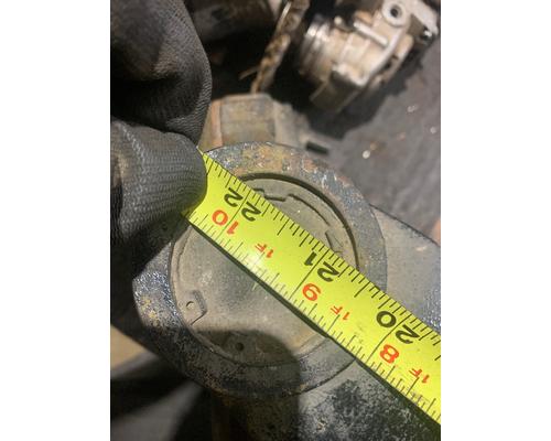 VOLVO VNL Drive Shaft, Rear