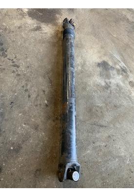 VOLVO VNL Drive Shaft, Rear