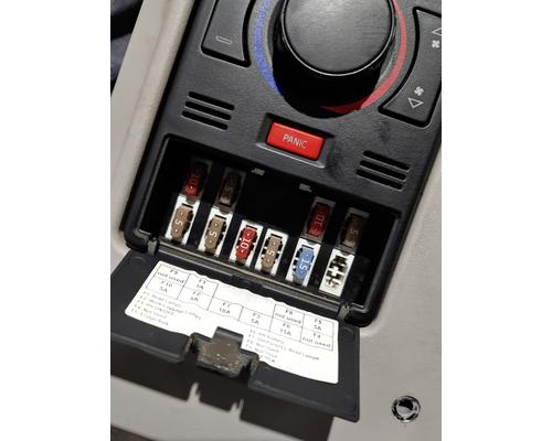 VOLVO VNL ECM (HVAC)climate control