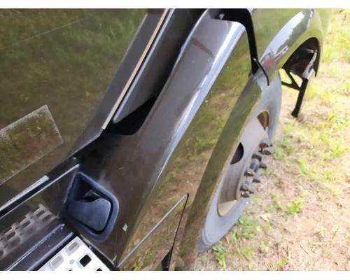  Volvo VNL Fender Extension #