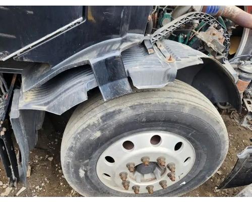 volvo-vnl-fender-extension #1427683