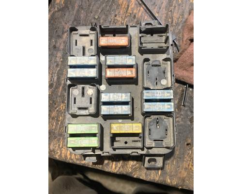 VOLVO VNL Fuse Box