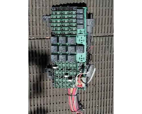 VOLVO VNL Fuse Box