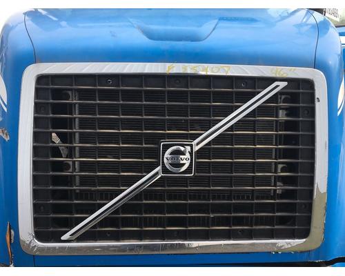 volvo-vnl-grille #684989