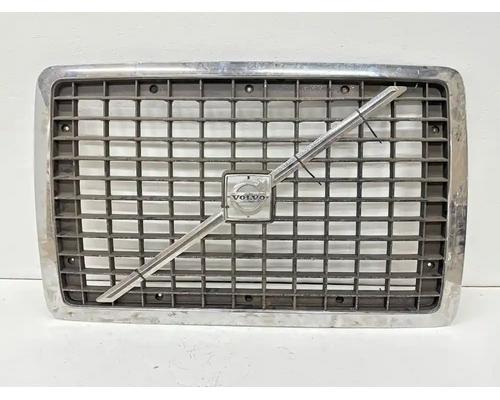 volvo-vnl-grille #1374714