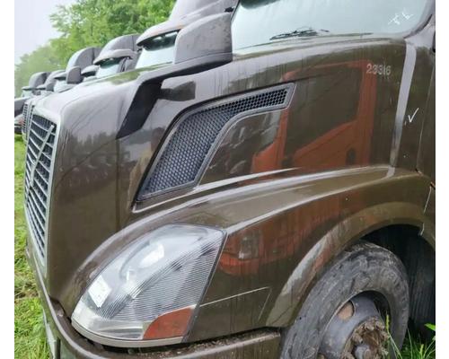  Volvo VNL Hood #