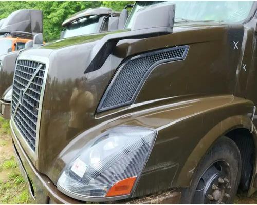  Volvo VNL Hood #