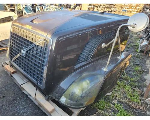 volvo-vnl-hood #1450810
