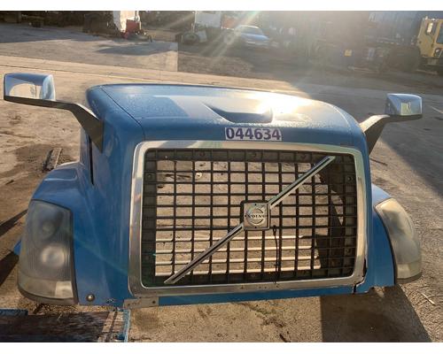 VOLVO VNL Hood