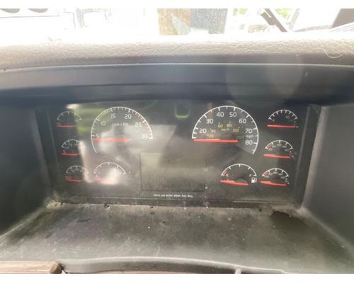  Volvo VNL Instrument Cluster #