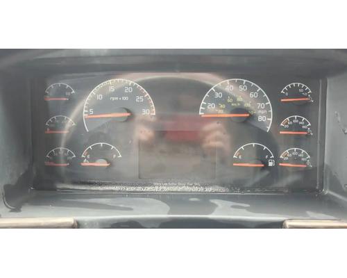  Volvo VNL Instrument Cluster #