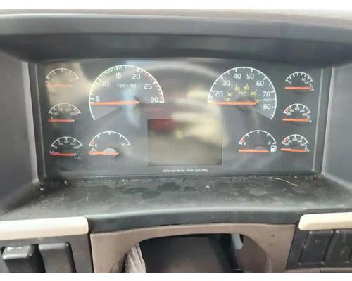  Volvo VNL Instrument Cluster #