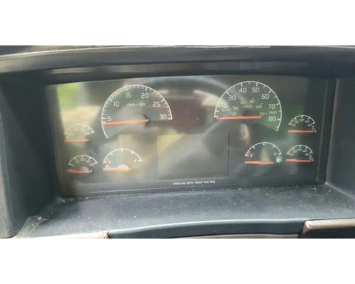  Volvo VNL Instrument Cluster #